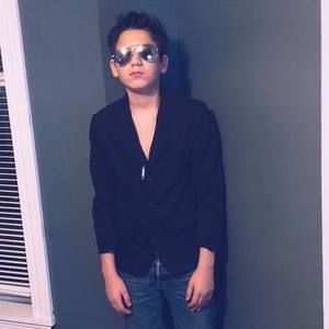 Meet your Posher, Brian